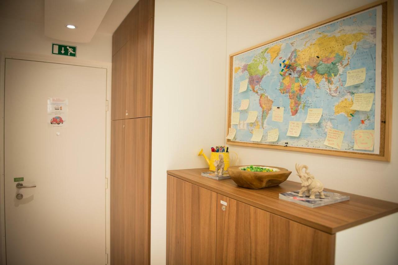 First Floor Flat (adults Only)